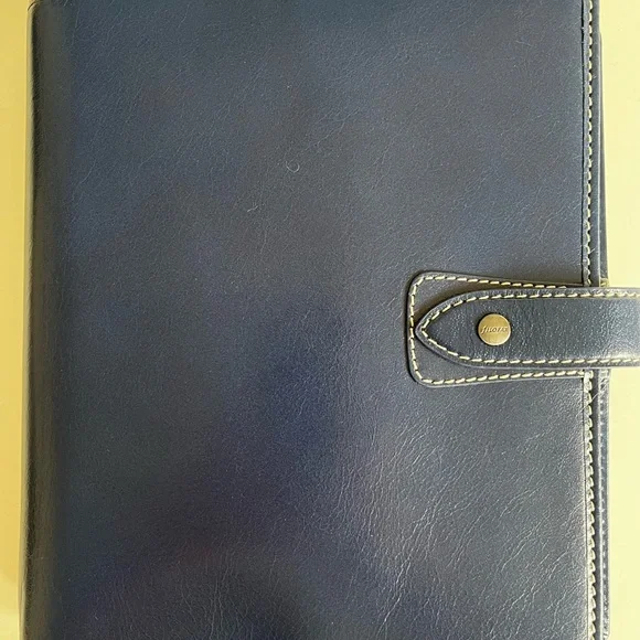 Filofax Malden - A5 Navy - Picture 1 of 7